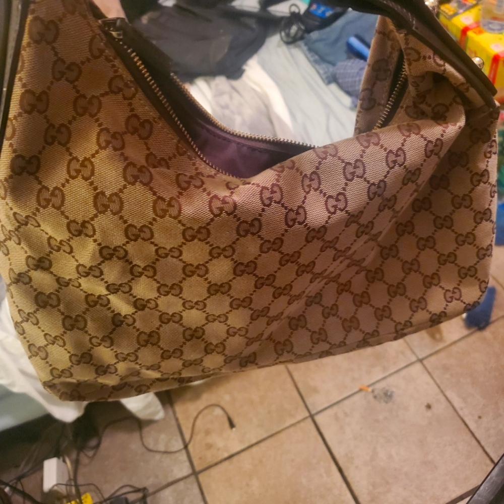 Gucci purse